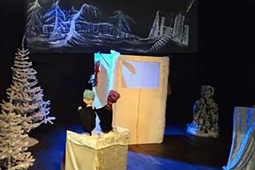 Spectacle-la-Reine-des-neiges